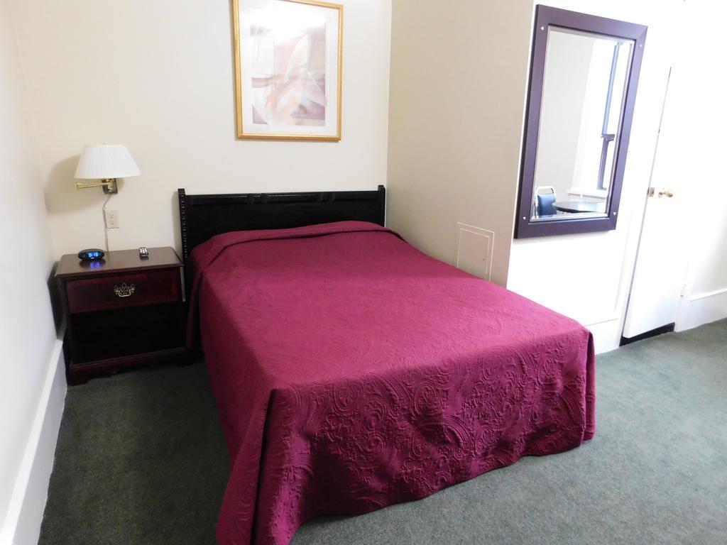 Filmores Hotel Toronto Bagian luar foto